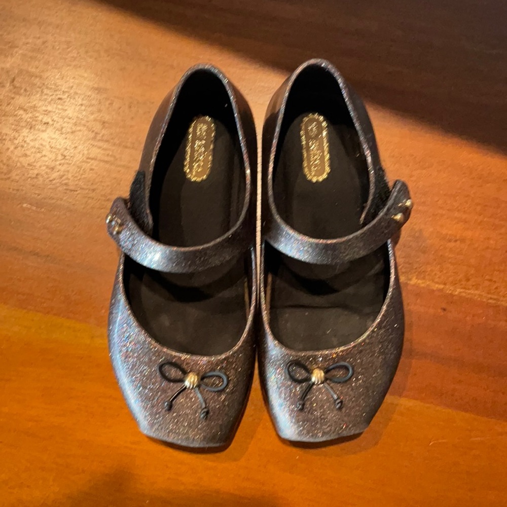 Mini Melissa size 9